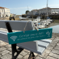 Pancarte en bois humour - Ce n'est pas la Wifi qui connecte les gens, c'est l'apéro ! Vert Céladon