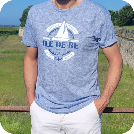 T-shirt Île de Ré - Style marin chic et tendance - Voilier bleu jean