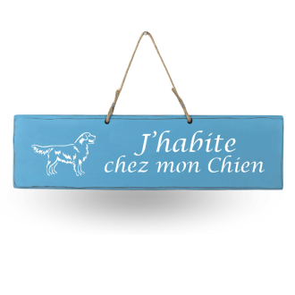 Decorative wooden sign ‘I live with my dog’