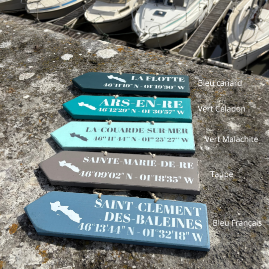 Pancarte en bois directionnelles - Saint Clément des Baleines flèche droite