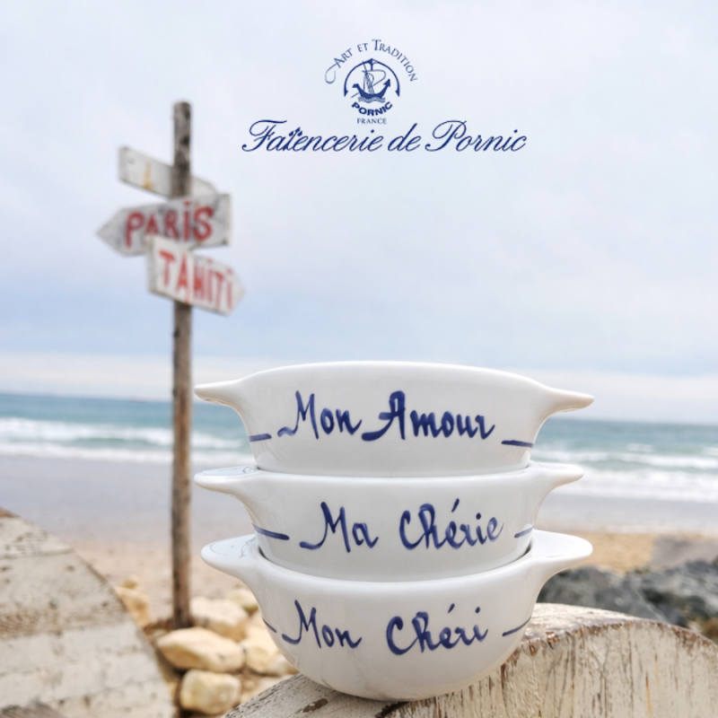 Bol personnalisé prénom peint à la main - L'âne en culotte bleu de l'Île de Ré - Faïencerie de Pornic