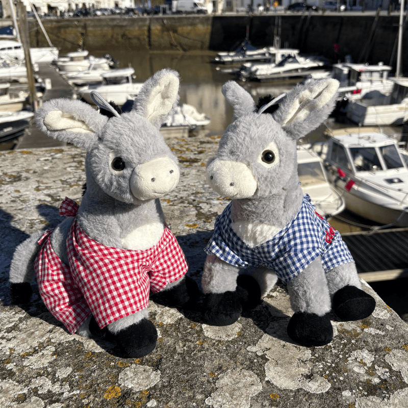 Plush donkey in red trousers from Île de Ré