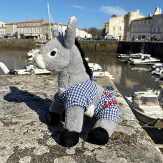Peluche âne en culotte bleu de l'Île de Ré