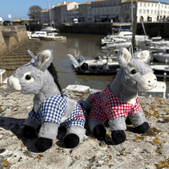 Île de Ré donkey soft toy in red trousers - Small model