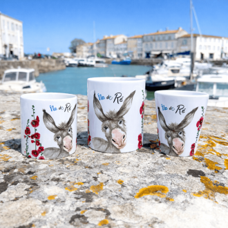Île de Ré espresso mug featuring a donkey – Souvenir mug decorated with hollyhocks from the Île de Ré