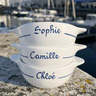 Personalised bowl with hand-painted first name – The donkey in blue trousers from the Île de Ré – Pornic Pottery